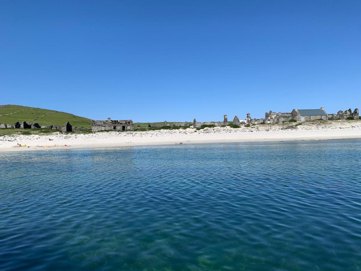 Seascape On The Edge Of Town: 4 Beds All Ensuite. 贝尔马利特 外观 照片
